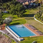 With Pool In - Acqua V *