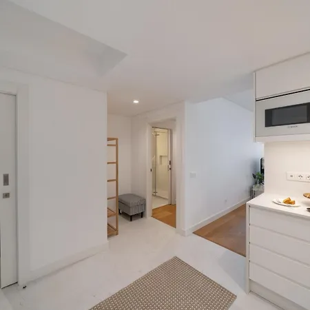 With Pool In - Acqua V * 푼샬