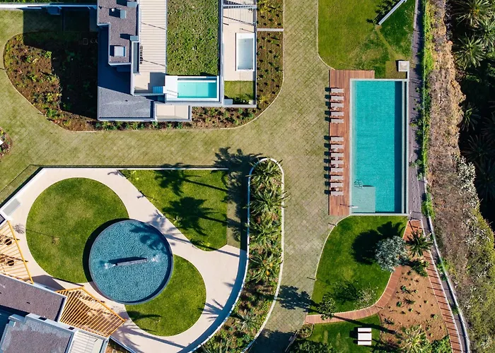 With Pool In - Acqua V * Funchal (Madeira)